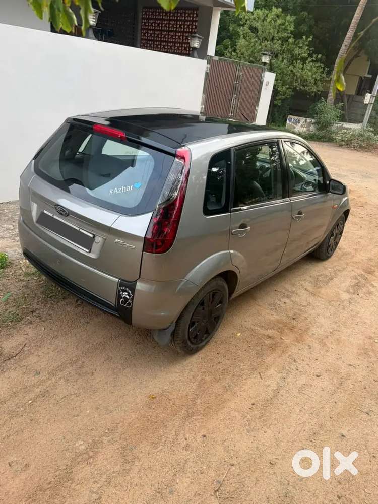 Ford Figo Petrol 2010