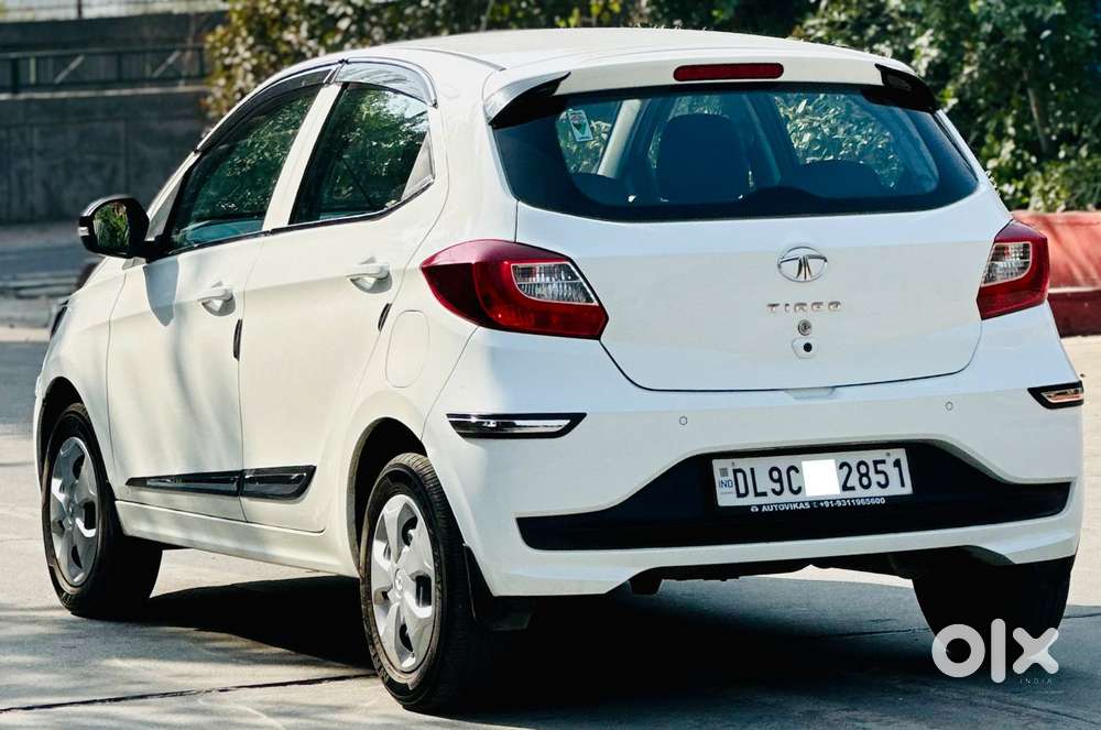 Tata Tiago 1.2 Revotron Xt (o), 2023, Petrol