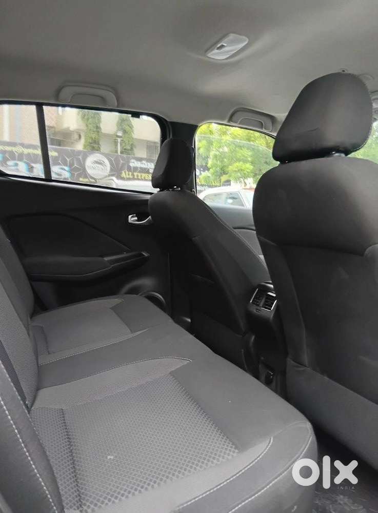 Nissan Kicks Petrol, 2021, Petrol