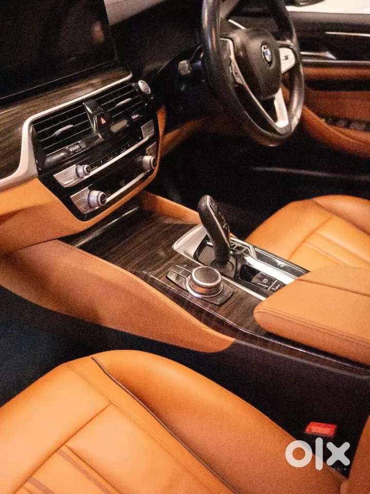 Bmw 5 Series 2.0 520d Luxury Line, 2023, Diesel