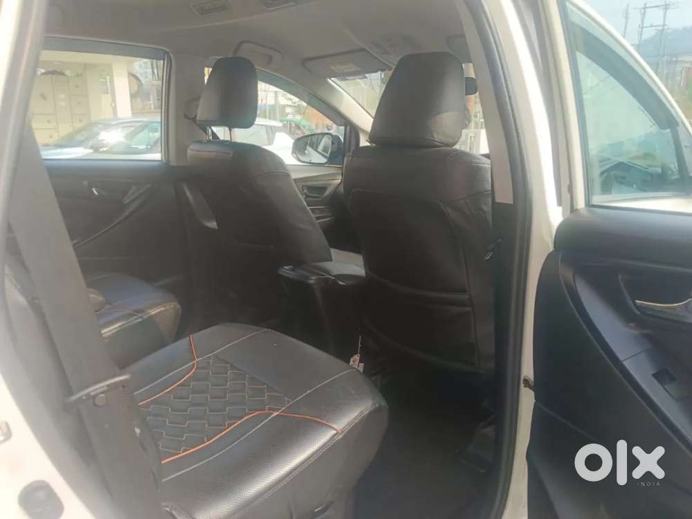 Toyota Innova Crysta [ ] 2.4 Gx At 7 Str, 2023, Diesel
