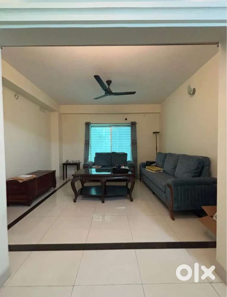 Adalat Road 2Bhk New Lavish Flat