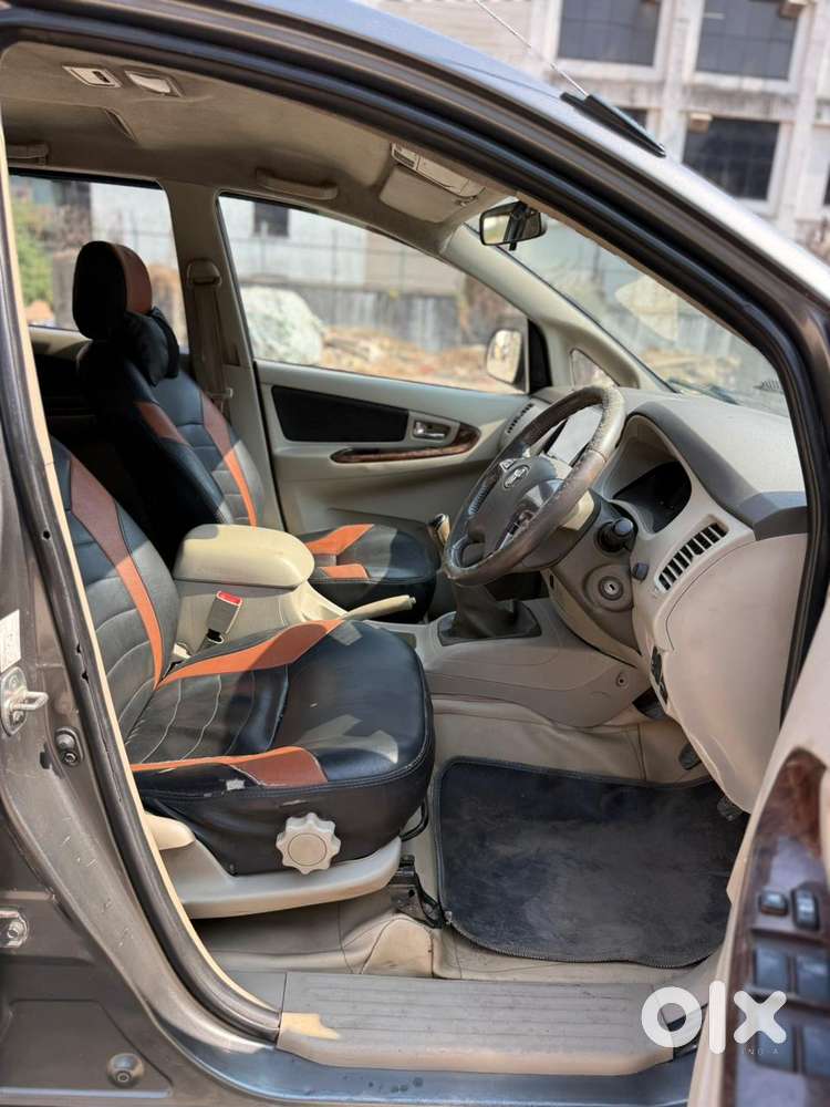 Toyota Innova 2.5 Vx 8 Str, 2014, Diesel