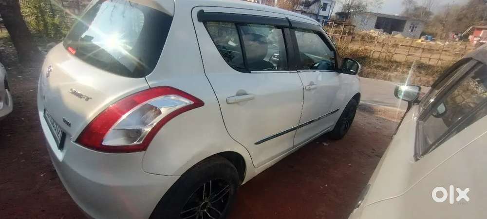 Maruti Suzuki Swift 2017 Petrol 63000 Km Driven