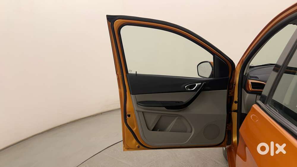 Tata Tiago Xz, 2018, Petrol