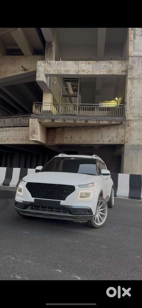 Hyundai Venue Petrol 2020