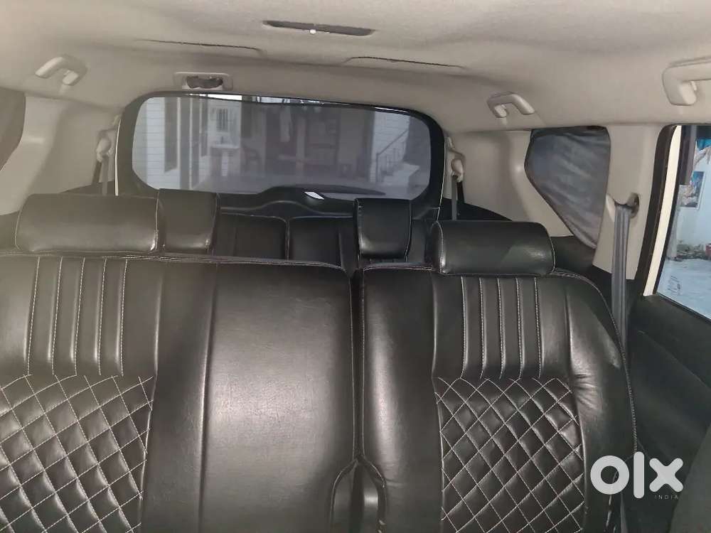 Toyota Innova Crysta 2017 Diesel 130000 Km Driven