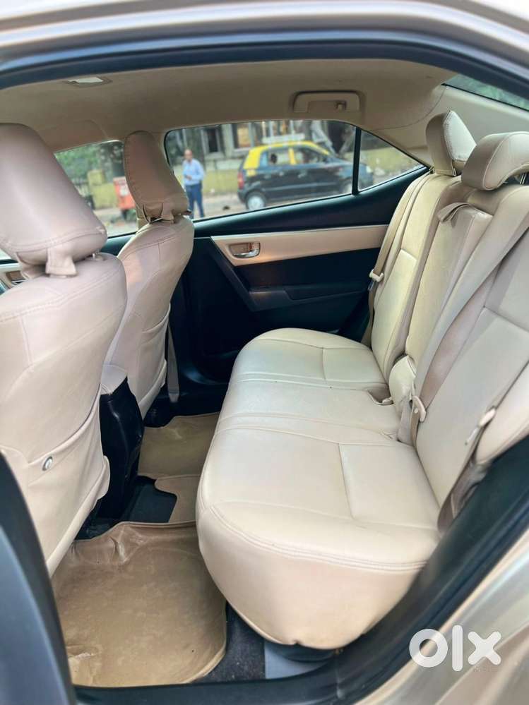 Toyota Corolla Altis G At, 2016, Petrol