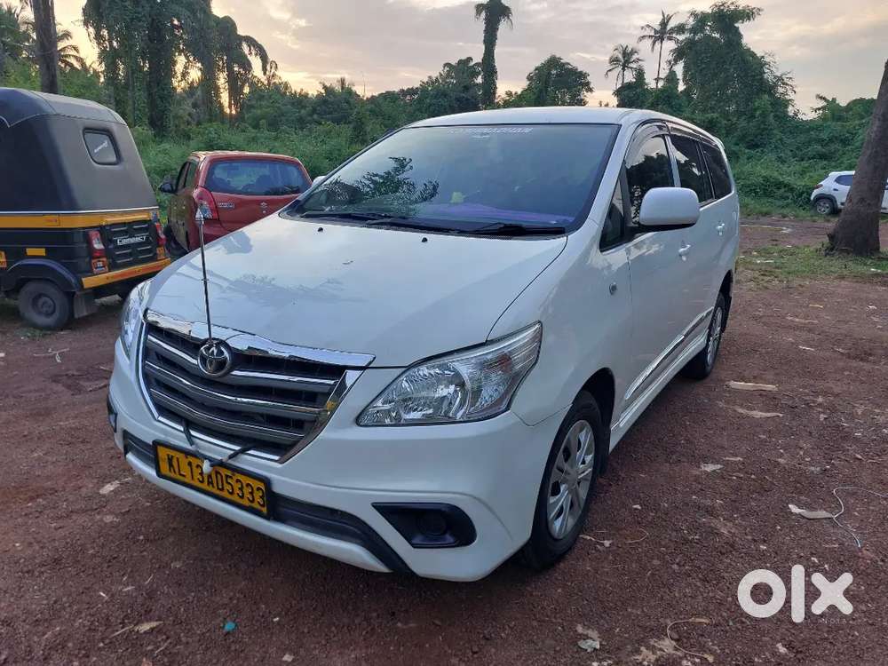 Toyota Innova Diesel 2014