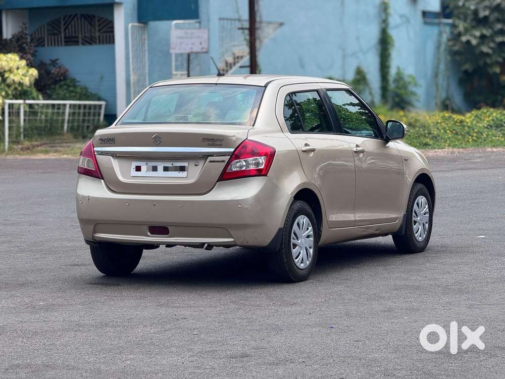 Maruti Suzuki Swift Dzire Vxi At, 2013, Petrol