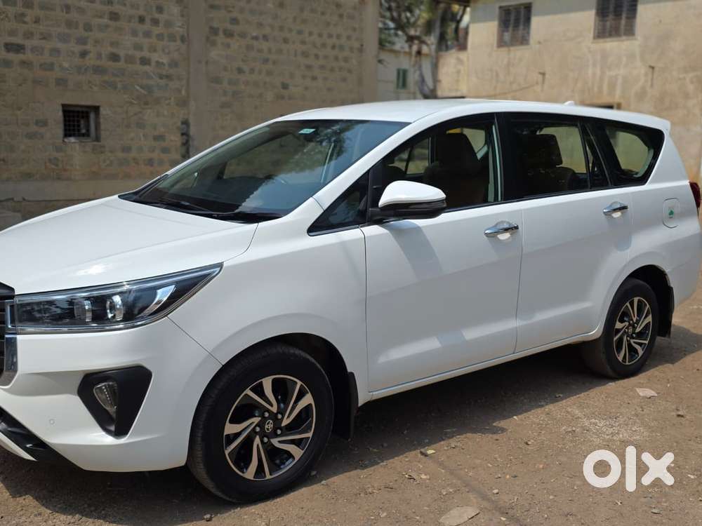 Toyota Innova Crysta 2.4 V, 2022, Diesel