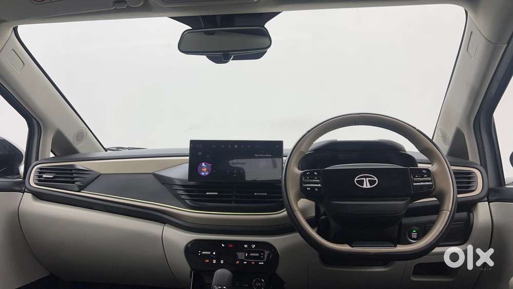 Tata Altroz Xm Plus Petrol, 2025, Petrol