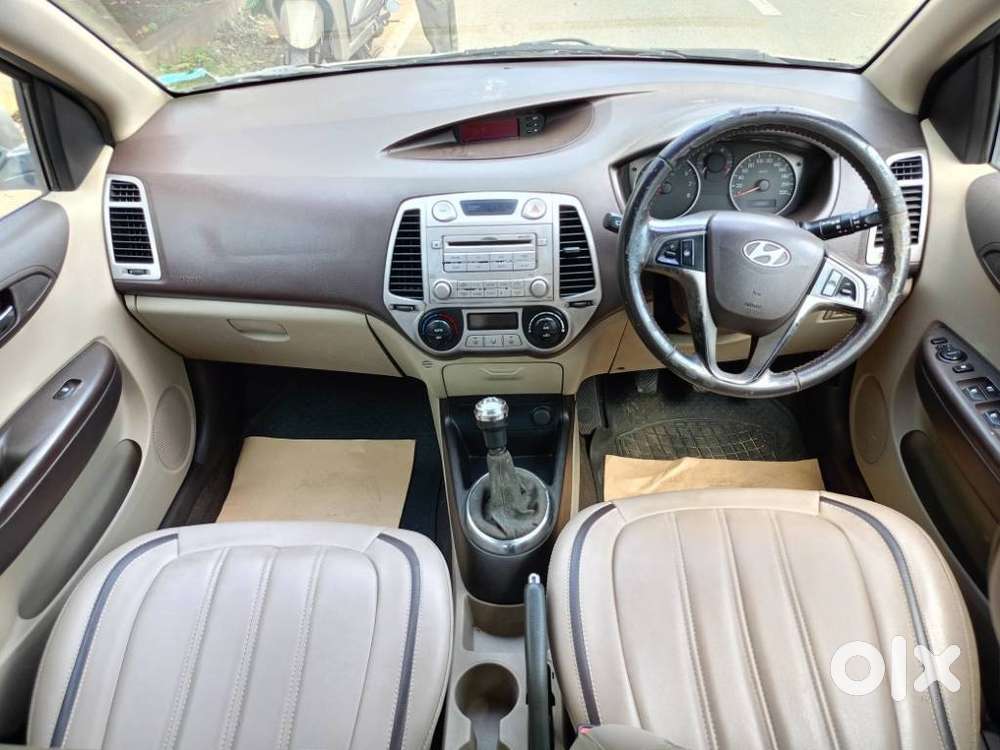 Hyundai I20 2009-2011 Asta, 2010, Petrol