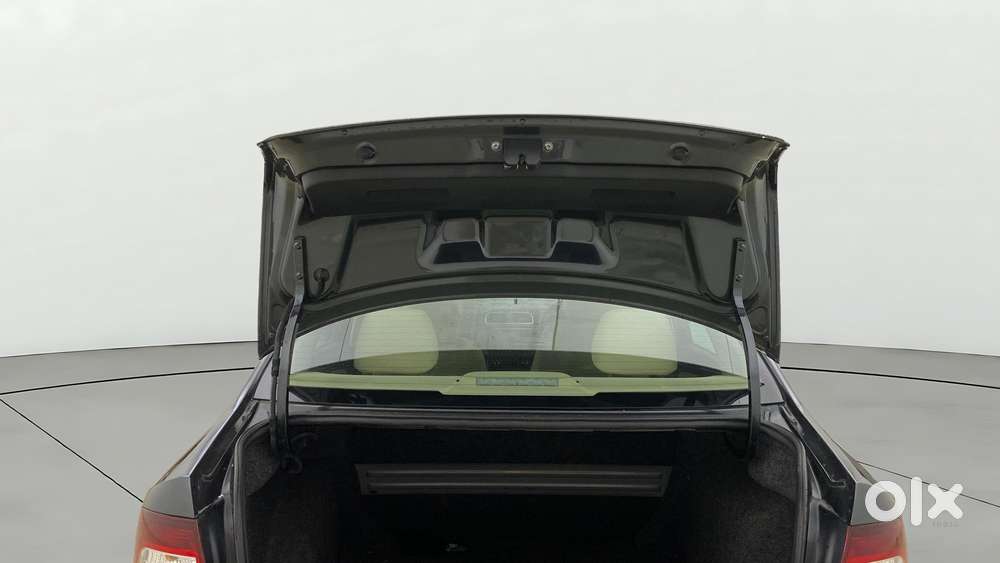 Skoda Rapid 1.0 Style At, 2020, Petrol