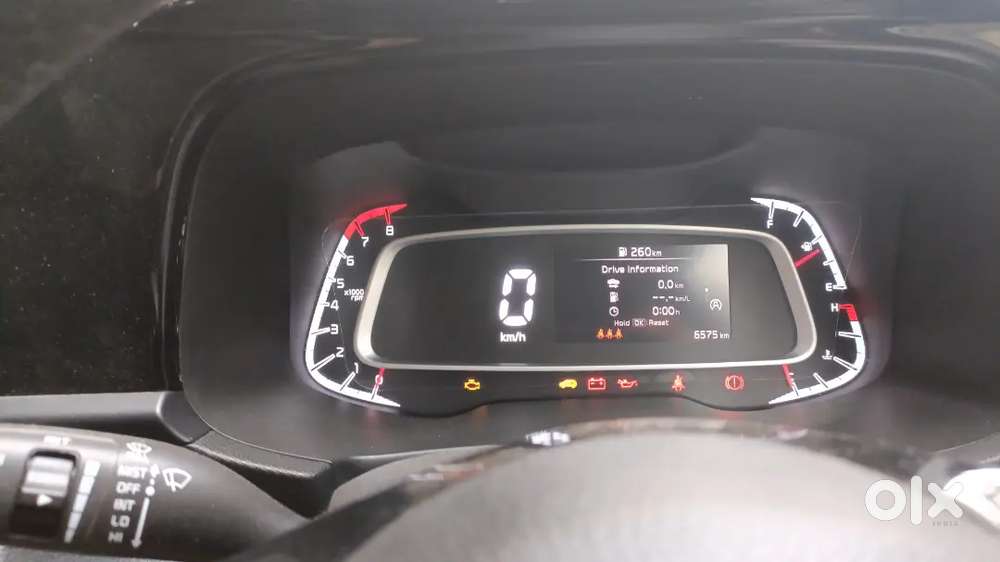 Kia Sonet 2024 Petrol 6000 Km Driven For Sale