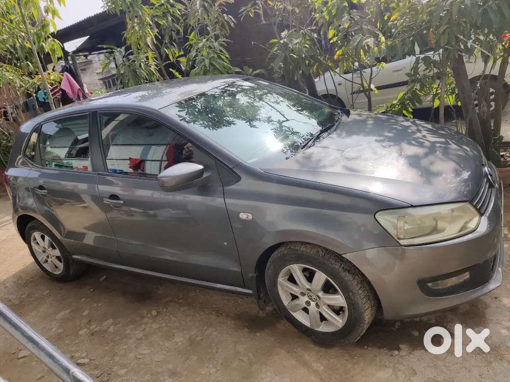 Volkswagen Polo 2011 Petrol 80000 Km Driven