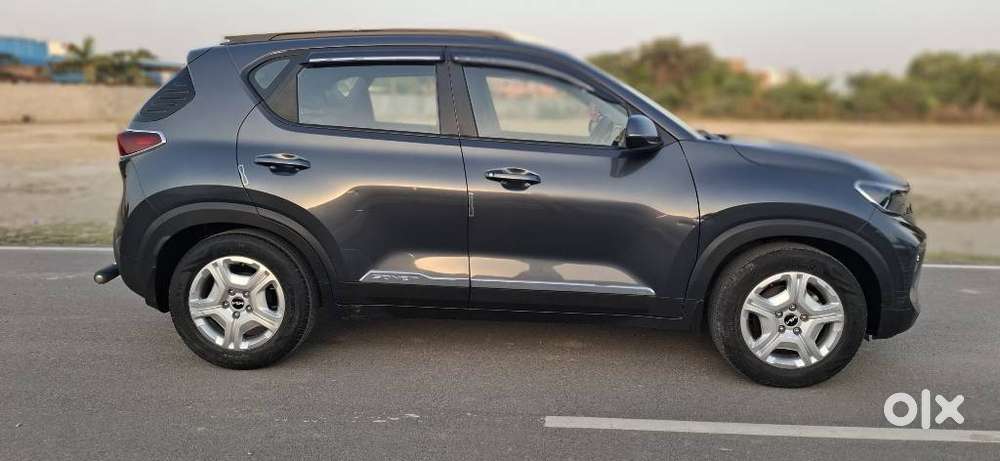 Kia Sonet Htk Plus G, 2023, Petrol
