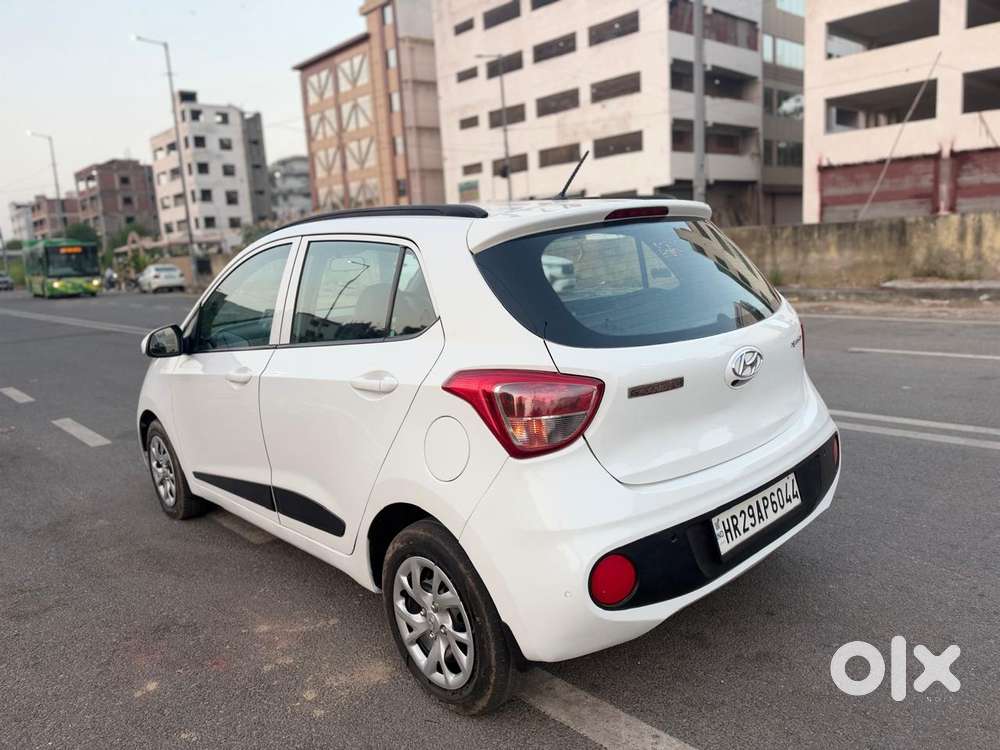 Hyundai Grand I10 Sportz(o) 1.2 Mt, 2017, Diesel
