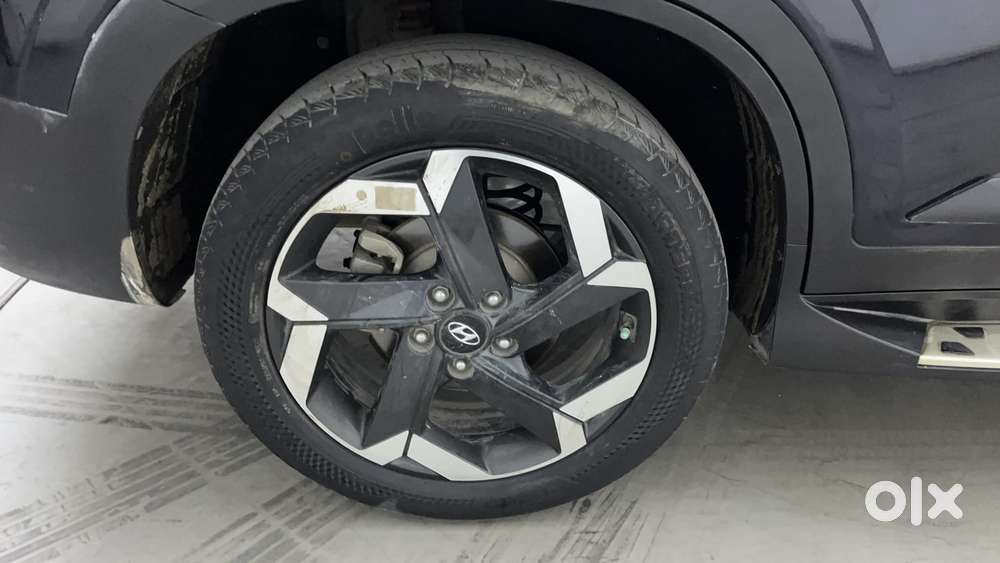 Hyundai Alcazar 2.0 Signature (o) Petrol At 7 Str, 2022, Petrol