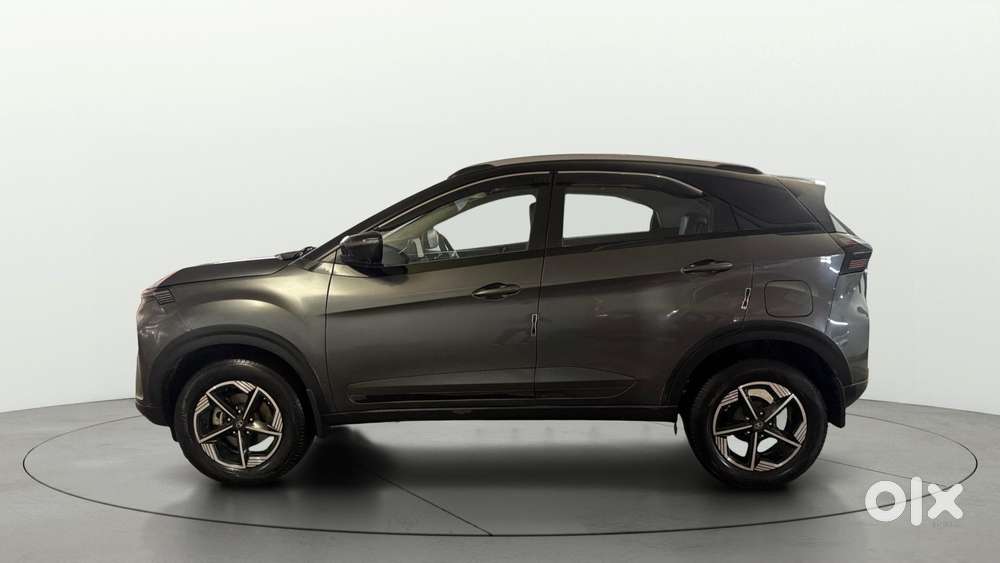 Tata Nexon Pure (s) 1.2 Petrol 6amt, 2025, Petrol