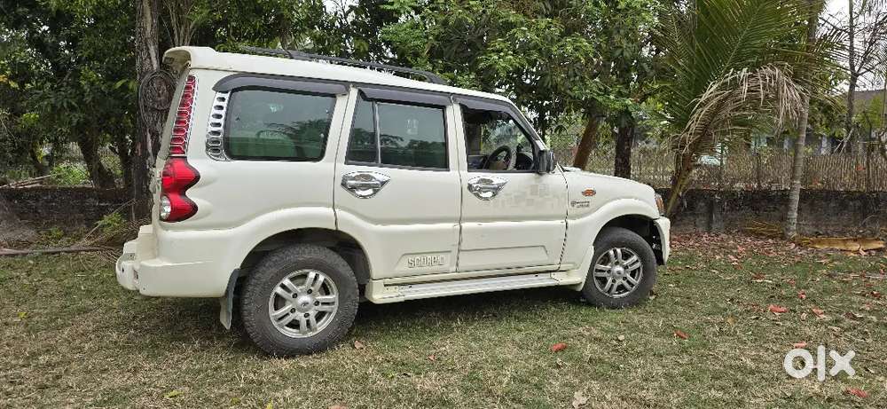 Mahindra Scorpio 2014