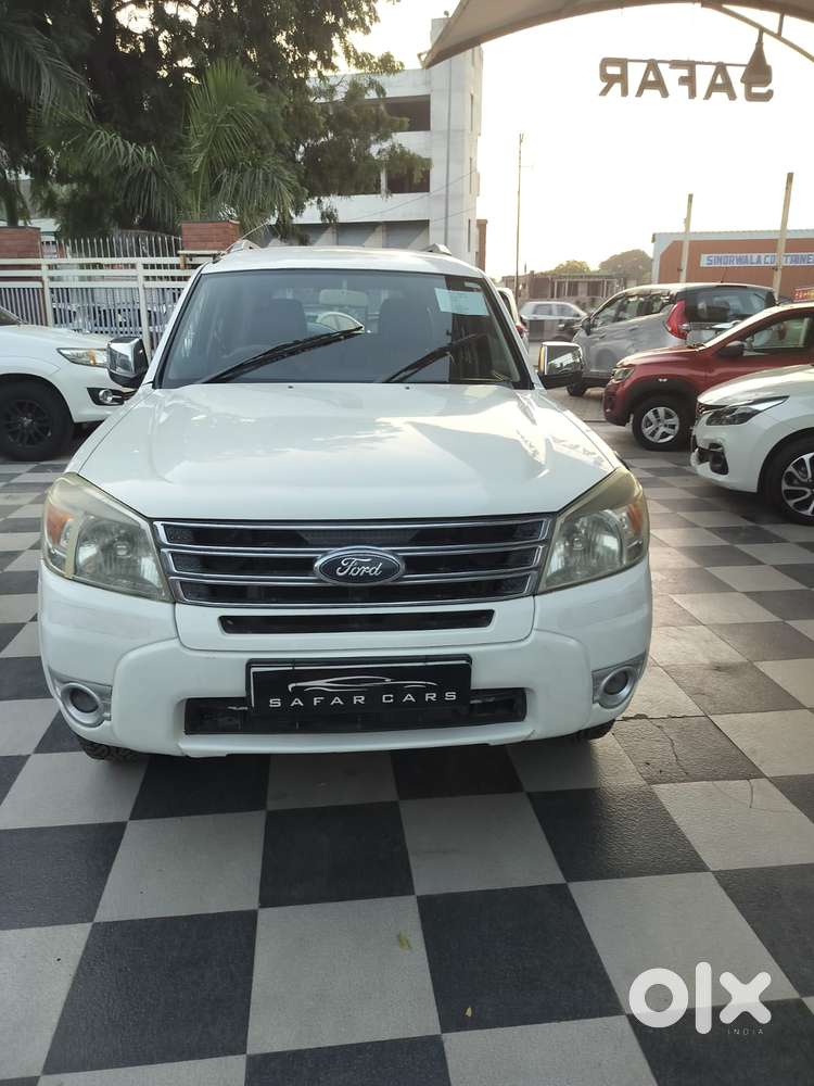 Ford Endeavour Titanium 2.2 4x2, 2013, Diesel