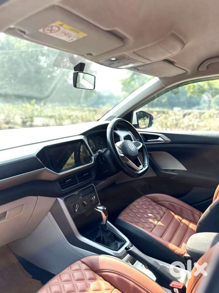 Volkswagen Taigun 1.0 Tsi Highline At, 2022, Petrol