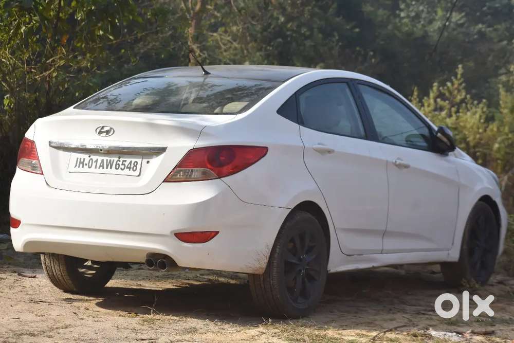 Hyundai Verna 2012 Petrol 110000 Km Driven