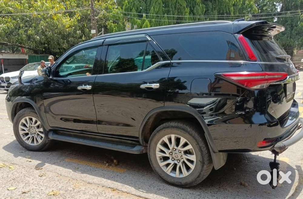 Toyota Fortuner 2024 Diesel Well Maintained