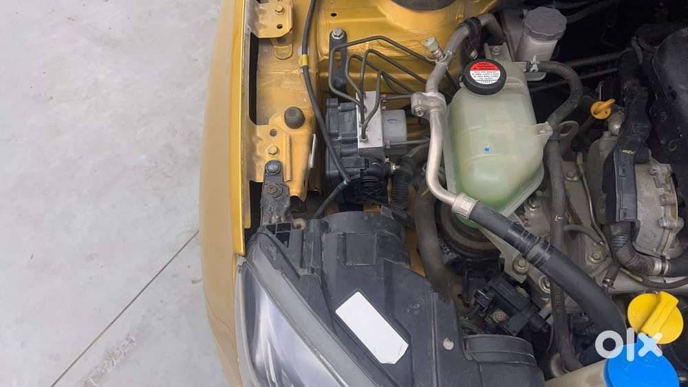 Maruti Suzuki Vitara Brezza Zdi, 2017, Diesel