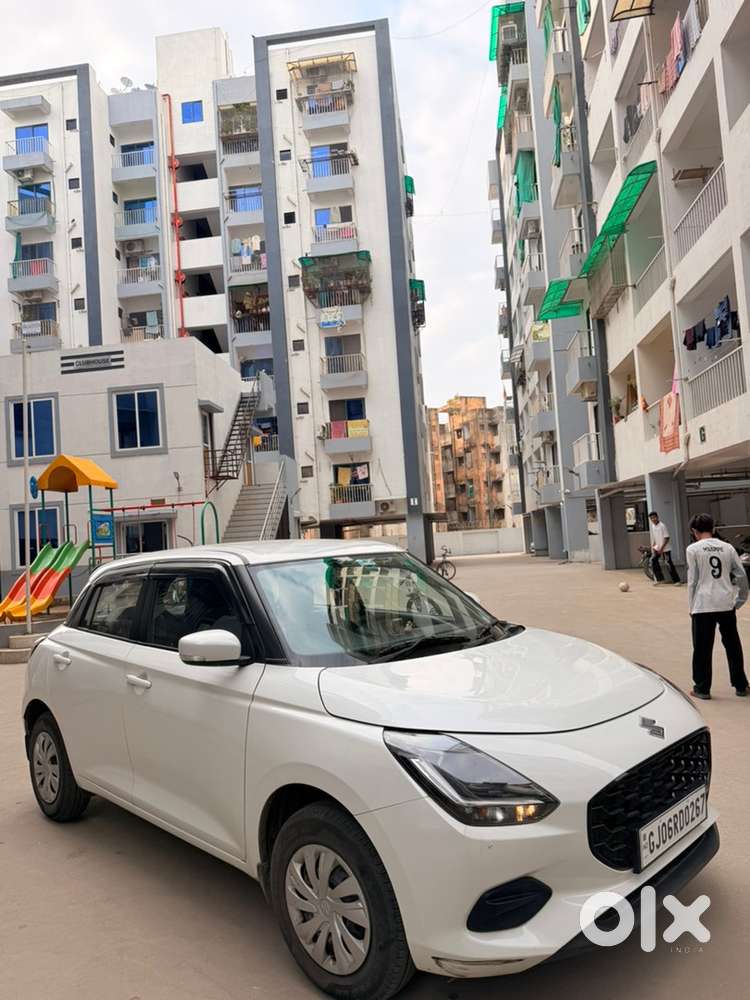 Maruti Suzuki Swift Vxi 2025 Year Car