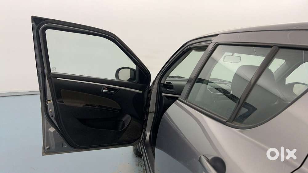 Maruti Suzuki Swift Vvt Vxi, 2015, Petrol