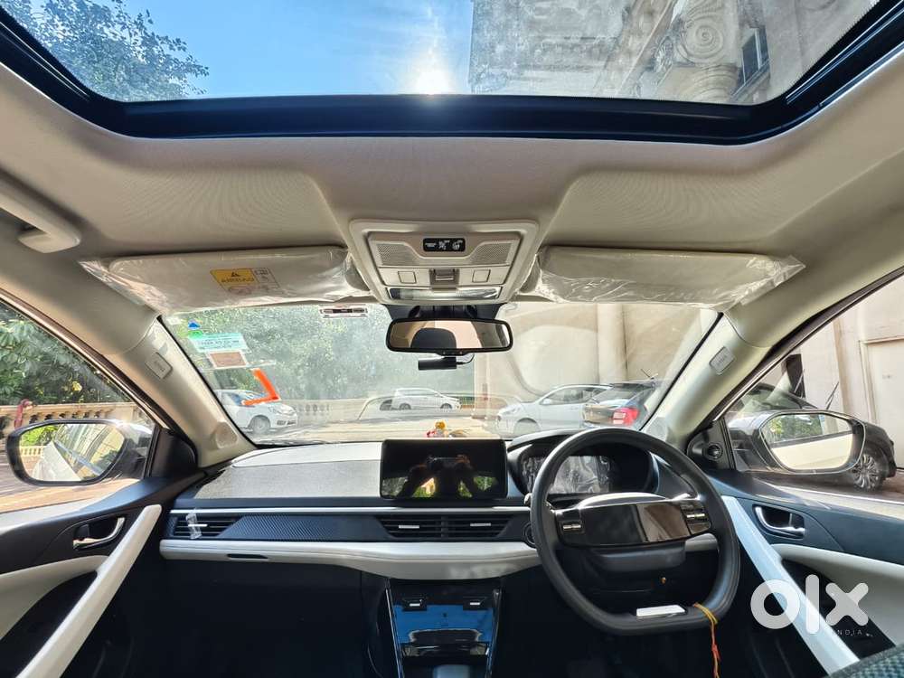 Tata Nexon Creative Plus S 1.2 Revotron Petrol 6 Amt, 2024, Petrol