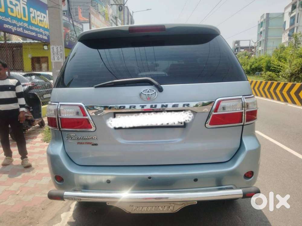 Toyota Fortuner [ ] 3.0 4x4 Mt, 2011, Diesel