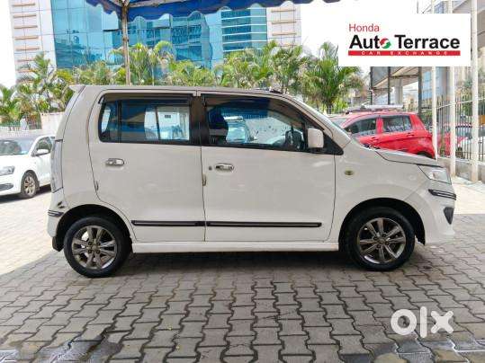 Maruti Suzuki Wagon R Stingray 1.0 Vxi Plus, 2016, Petrol