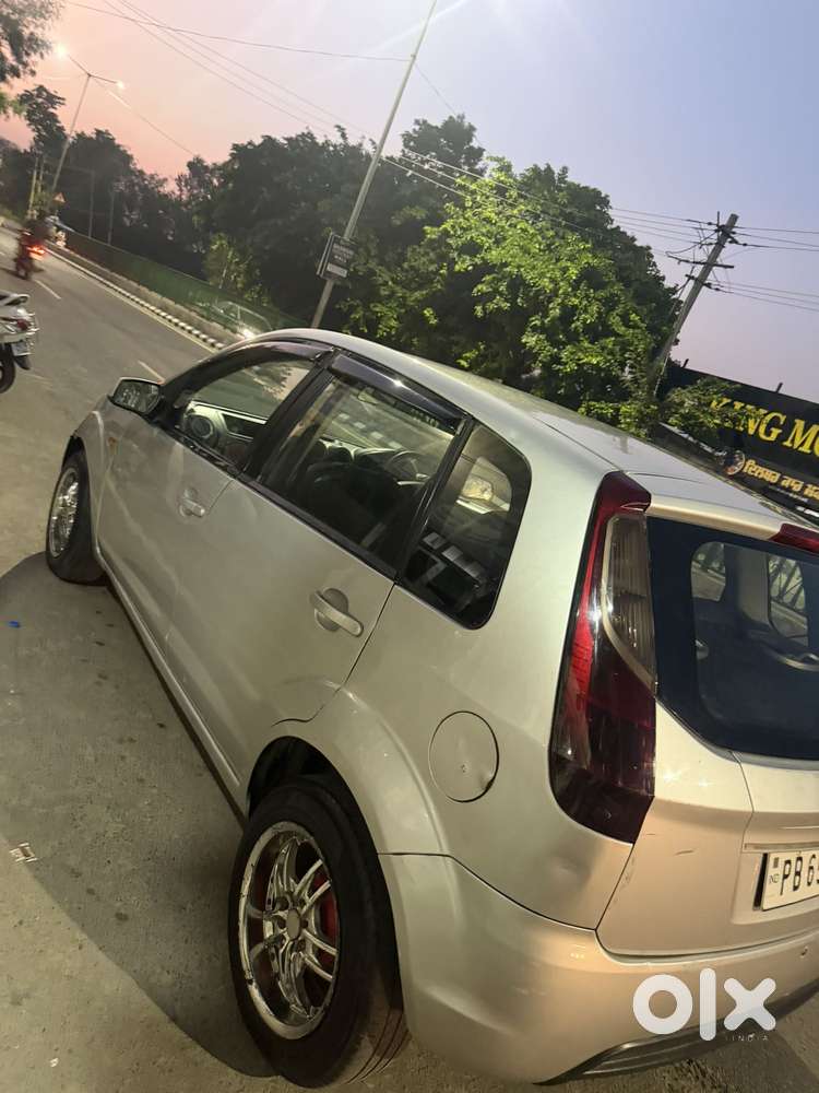 Ford Figo Diesel Celebration Edition, 2011, Diesel