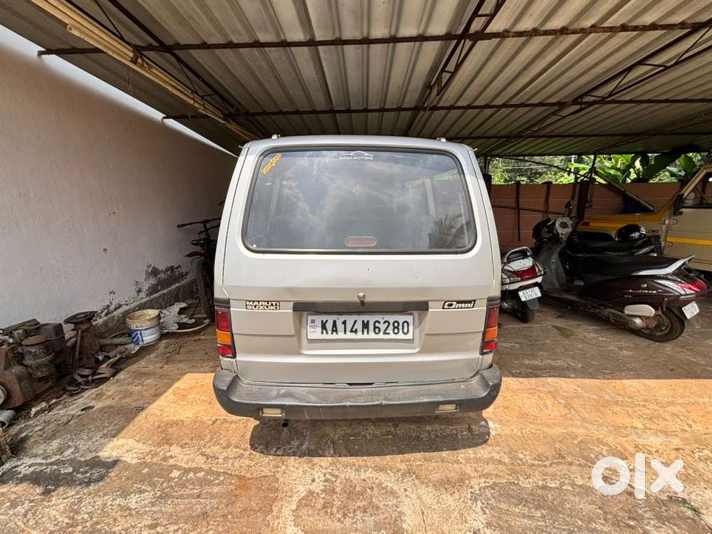Maruti Suzuki Omni Petrol 2006
