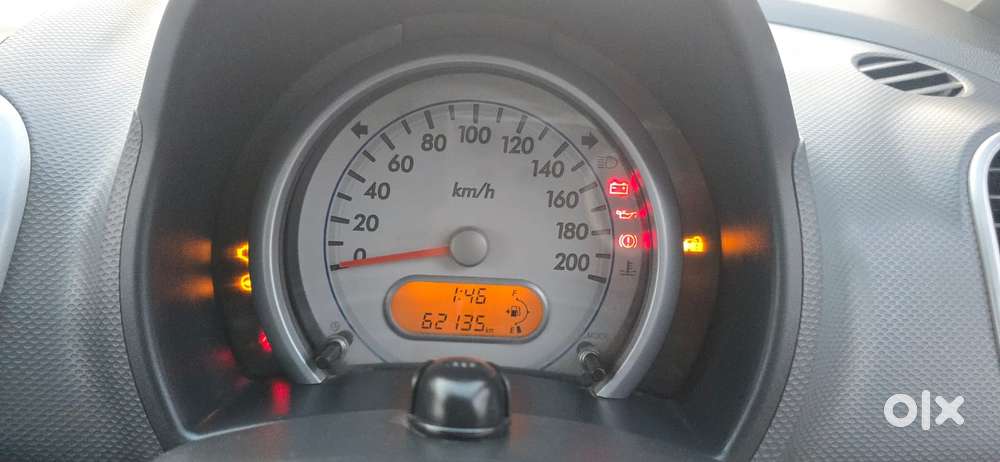 Maruti Suzuki Ritz Vxi, 2014, Petrol