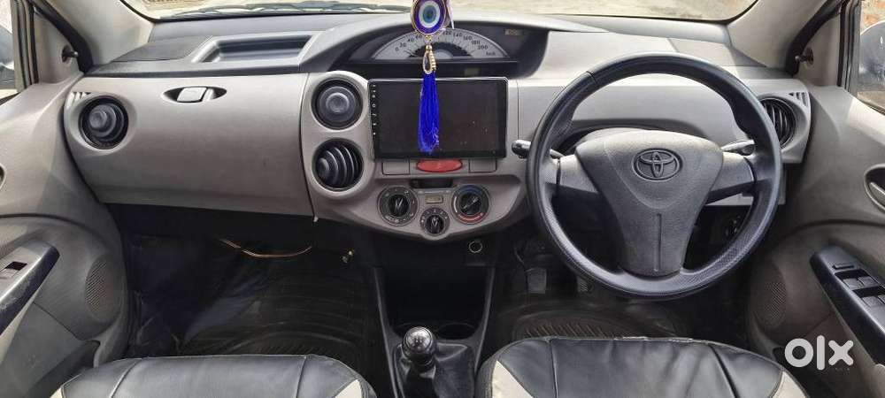 Toyota Etios Liva G Xclusive Edition, 2011, Petrol