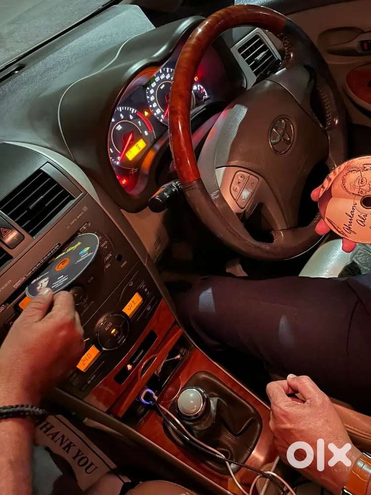 Toyota Corolla Altis 2010