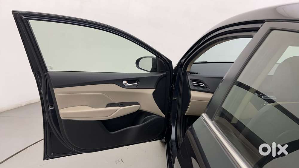 Hyundai Verna 1.5 Sx (o) Vtvt Ivt, 2021, Petrol