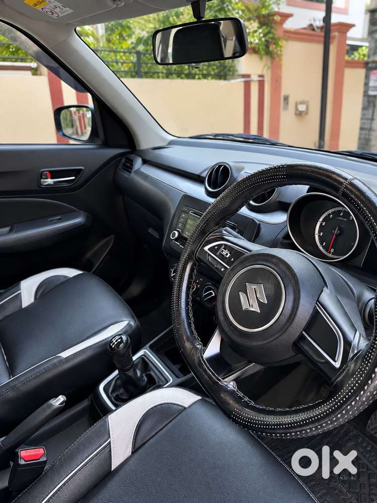 Maruti Suzuki Swift Vxi Ags, 2019, Petrol