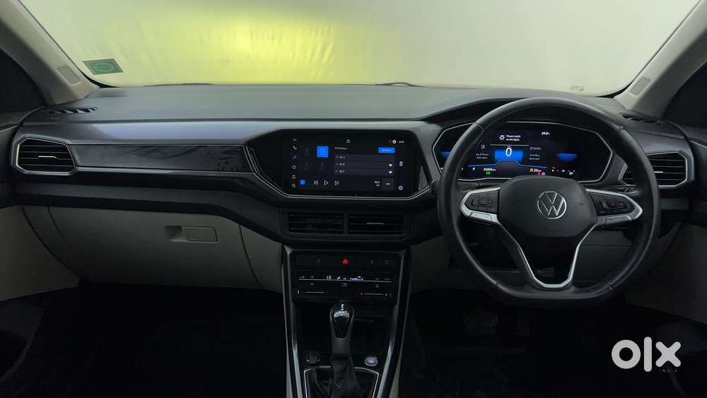 Volkswagen Taigun Topline 1.0 Tsi At (electric Seats), 2022, Petrol