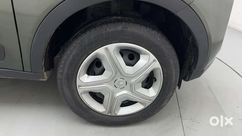 Tata Nexon 1.2 Revotron Xma, 2022, Petrol