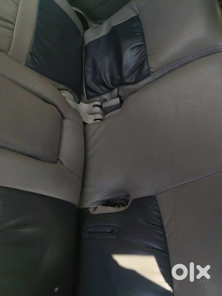 Ertiga Vdi 2nd Top Model Time To Time Service Done 4 New Tayer