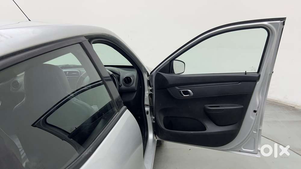 Renault Kwid 1.0 Rxt Sce Special (o), 2018, Petrol