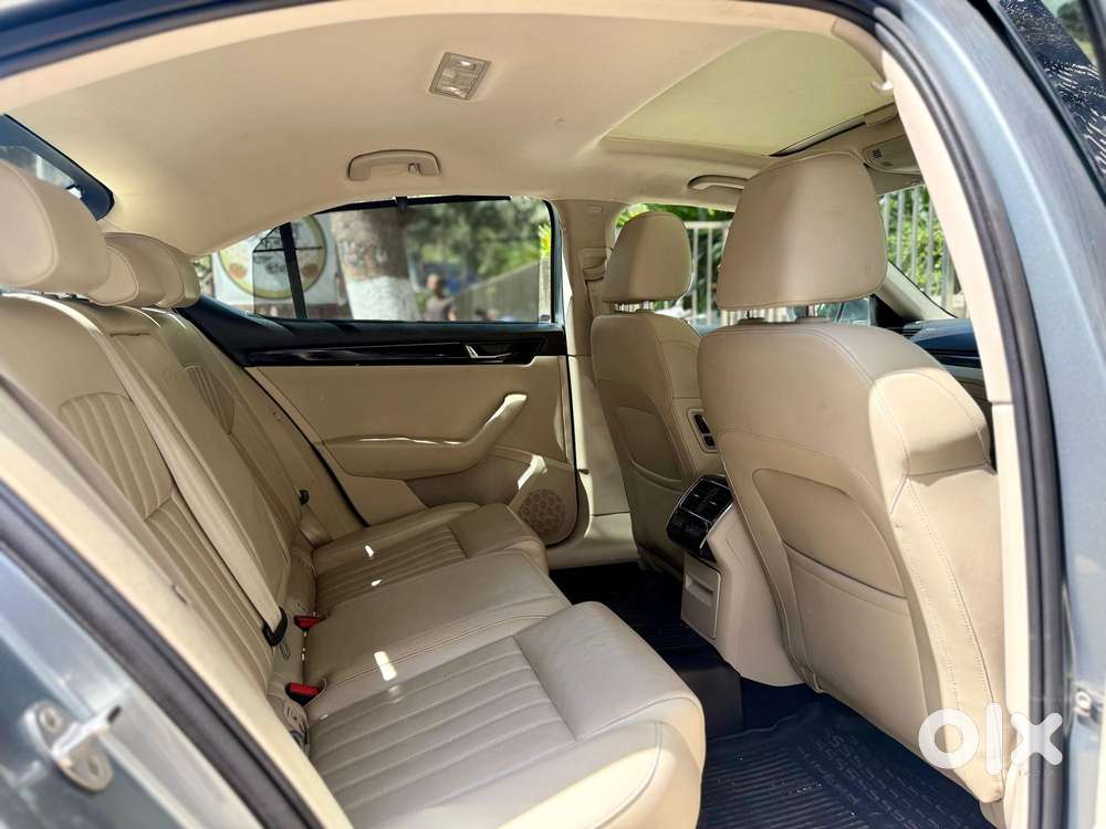 Skoda Superb Lk 1.8 Tsi At, 2017, Petrol