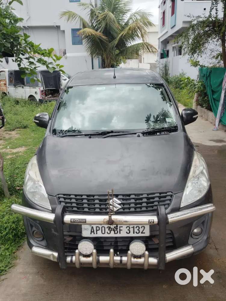 Maruti Suzuki Ertiga Vdi 2013