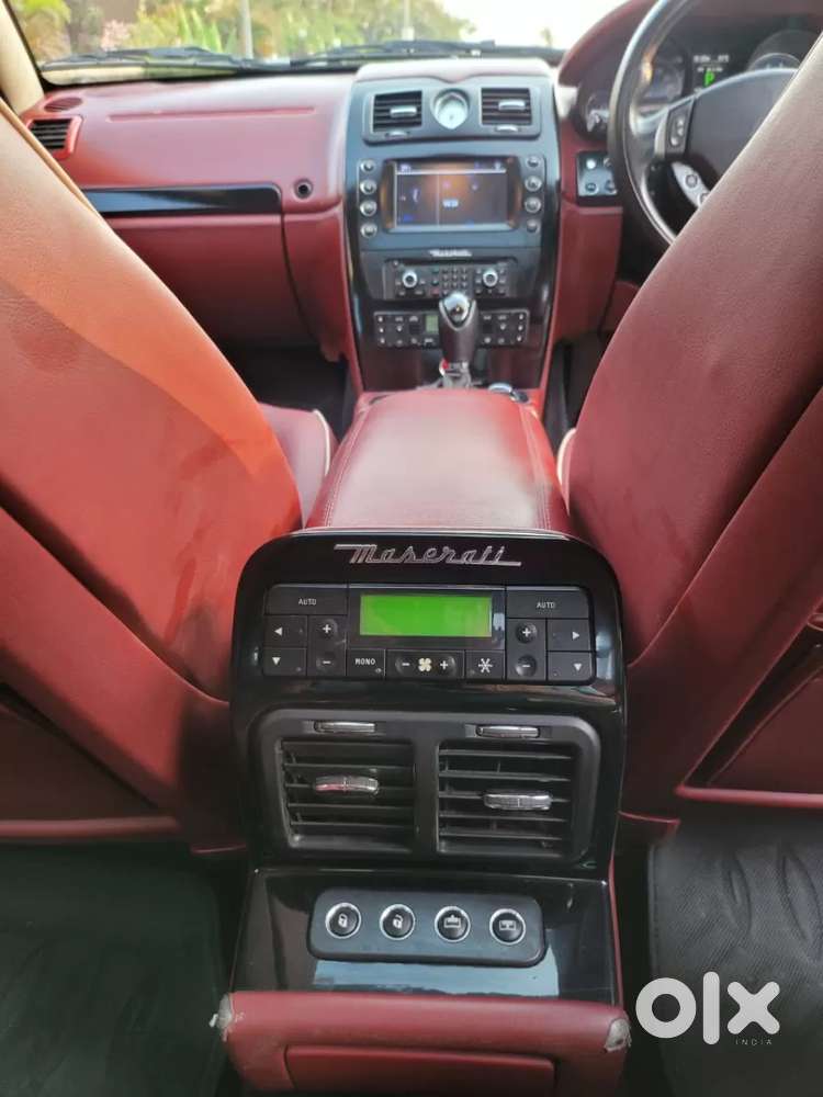 Maserati Quattroporte, 2011, Petrol