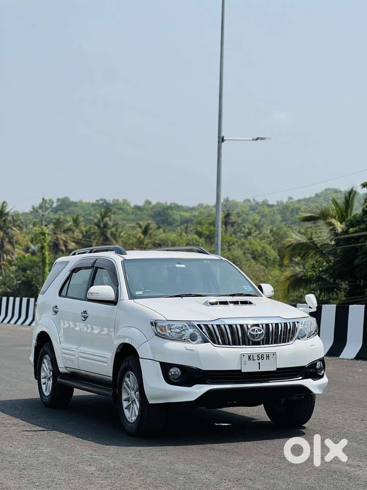 Toyota Fortuner 3.0 4x2 Automatic, 2013, Diesel